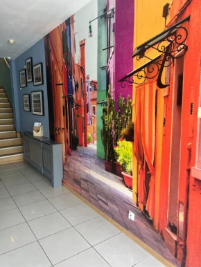ArtMotel & Bistro